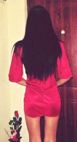 Photo of Callie (18) from California dating profile