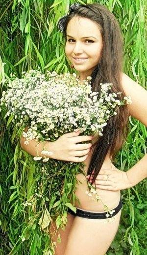 Ayanna, 21 | Illinois Casual Dating for Mature Men