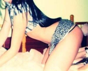 Photo of Avery (24) from Utah dating profile