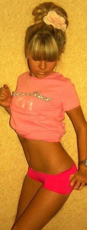 Phoebe (27) in Alberta | Hookup Tonight