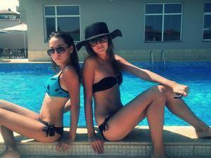 Shawna (21) in New York | Casual Dating with Older Men