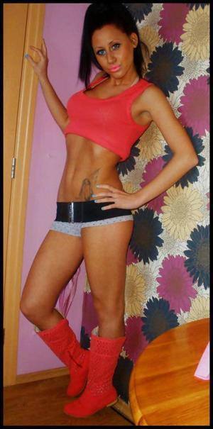 Lyric, 29 from Texas | Older Men and Younger Women Dating