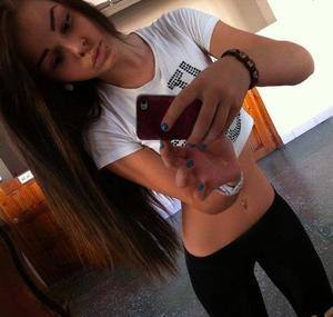 Antoinette (28) in Missouri | Hookup Tonight