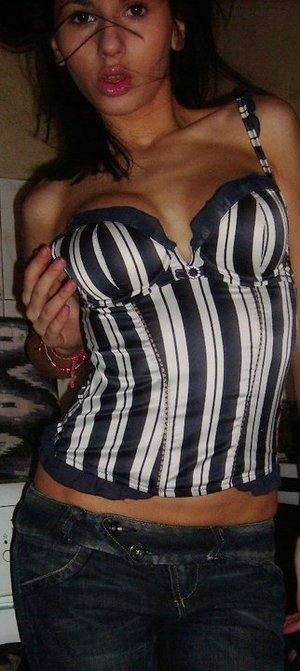 Cayla (24), Nebraska | Adult Chat and Casual Meetups