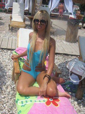 Meet Candace (23) from Alberta | Same-Night Dating