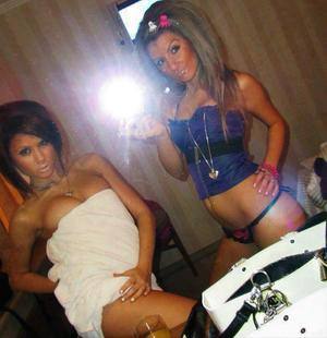 Helena, 19, Tennessee | Tonight Casual Encounters