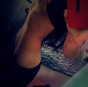 Valencia (24) in California | Private Adult Dating Profile