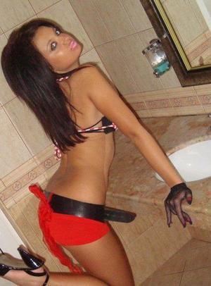 Meet local singles like Melani from Cohoe, Alaska who want to fuck tonight