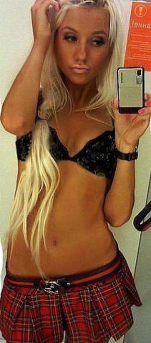 Eliana from Fulda, Indiana is looking for adult webcam chat