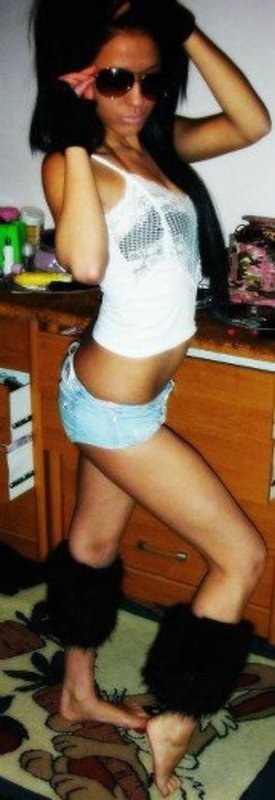 Jennell from Lake Charles, Louisiana is looking for adult webcam chat