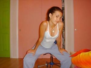 Corinne from  is looking for adult webcam chat