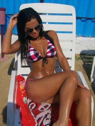 Irma from Cleveland, Wisconsin is looking for adult webcam chat