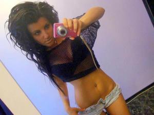 Dusti from Murfreesboro, Tennessee is looking for adult webcam chat