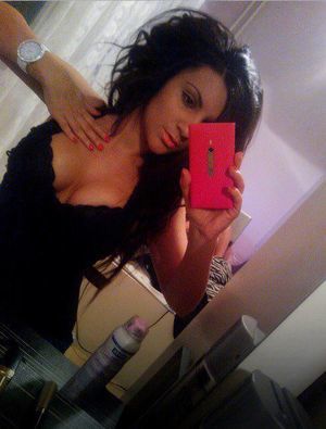 Syreeta from  is looking for adult webcam chat