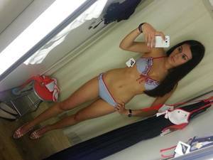 Laurinda from Blue River, Colorado is looking for adult webcam chat