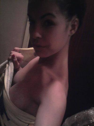 Meet local singles like Drema from Milton, New Hampshire who want to fuck tonight