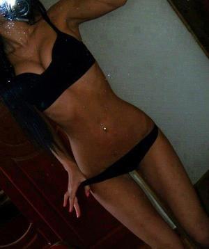 Meet local singles like Genoveva from Lusk, Wyoming who want to fuck tonight