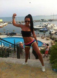 Meet local singles like Irene from Kansas who want to fuck tonight