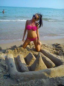 Pamela is a cheater looking for a guy like you!